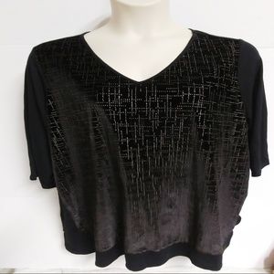 Catherine 1x 18-20 top black silver tone studs